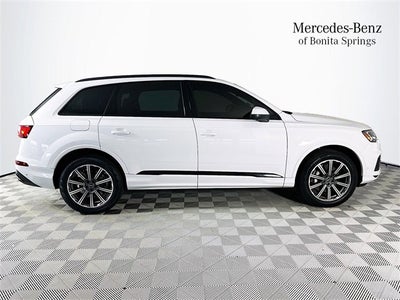 2023 Audi Q7 Premium Plus