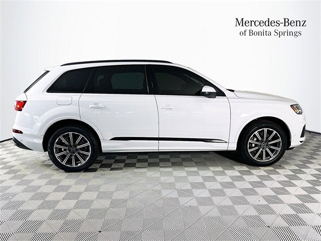 2023 Audi Q7 Premium Plus
