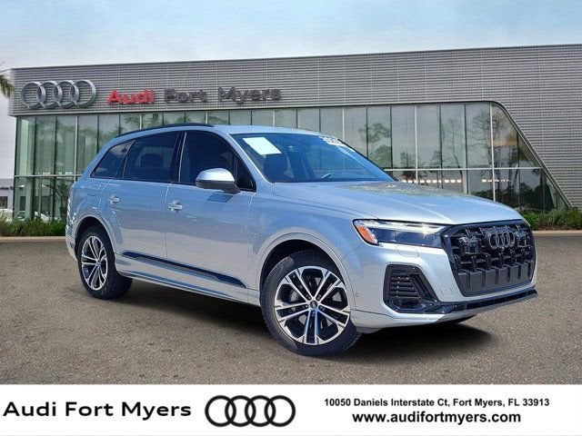 2025 Audi Q7 45 Premium Plus