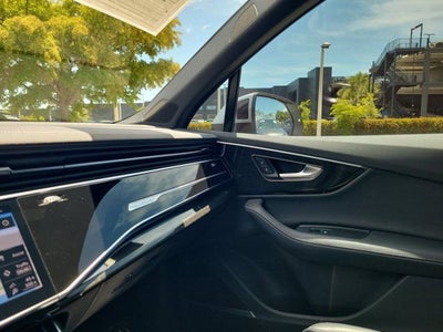 2025 Audi Q7 45 Premium Plus