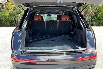 2023 Audi Q7 45 Premium Plus quattro