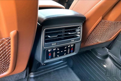 2023 Audi Q7 45 Premium Plus quattro