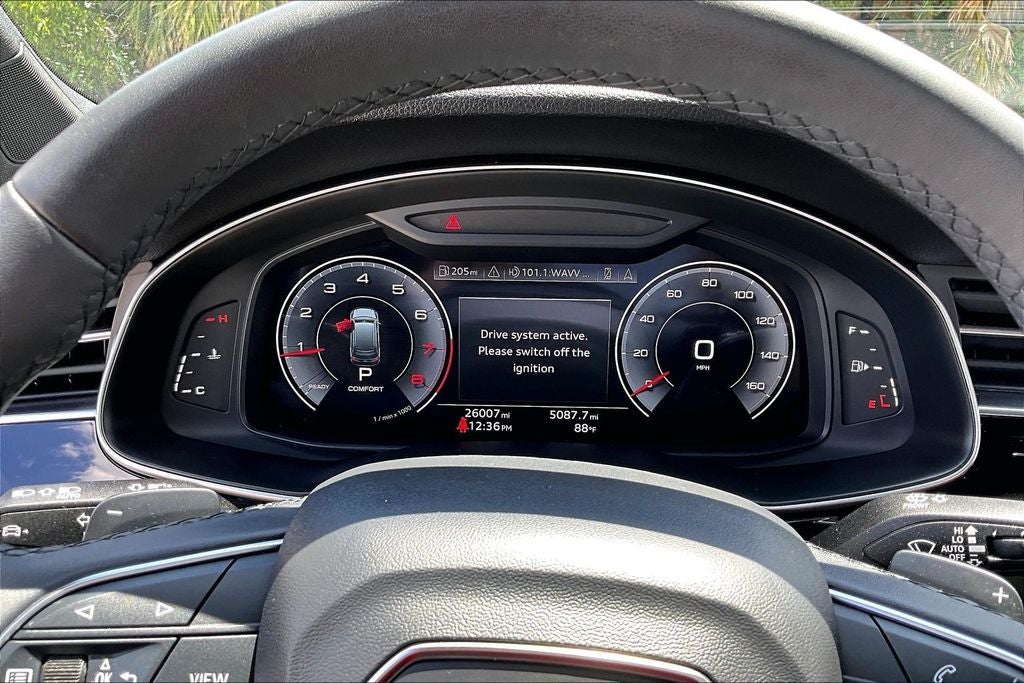 2023 Audi Q7 45 Premium Plus quattro
