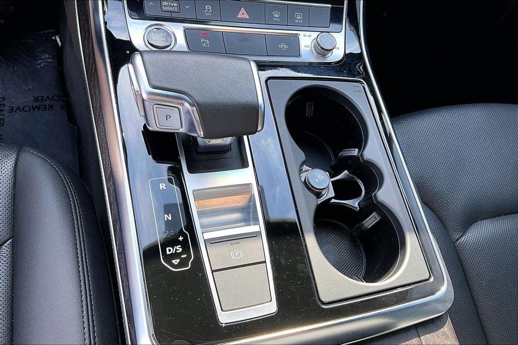 2023 Audi Q7 45 Premium Plus quattro