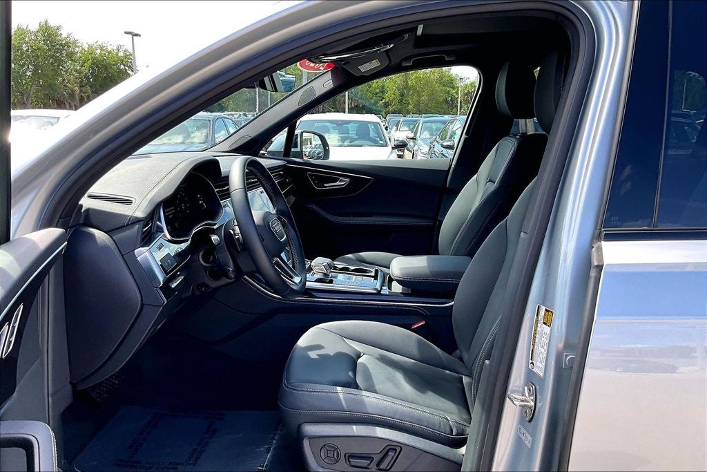 2025 Audi Q7 55 Premium Plus quattro