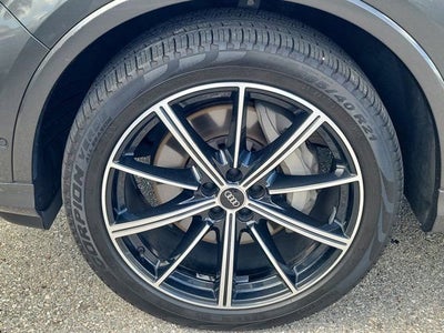2021 Audi Q7 55 Premium Plus