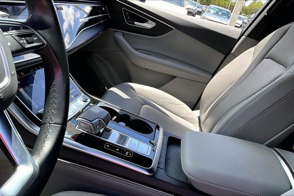 2023 Audi Q7 55 Prestige quattro