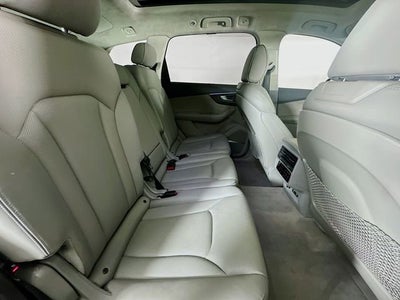 2021 Audi Q7 Prestige