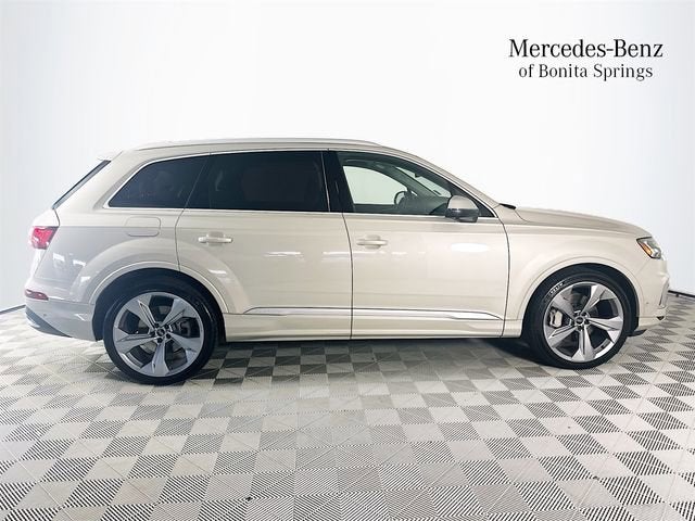 2021 Audi Q7 Prestige