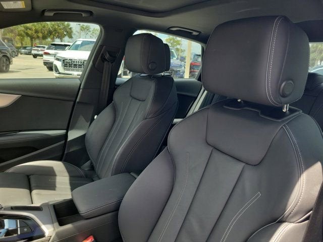 2022 Audi A4 45 S line Premium Plus