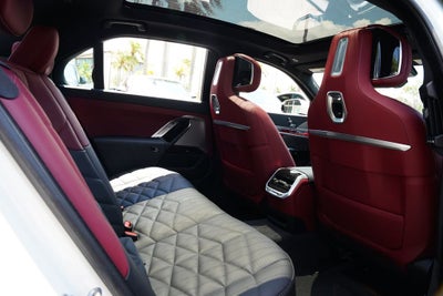 2025 BMW 7 Series 740i xDrive