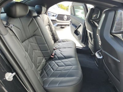 2024 BMW 7 Series 740i xDrive