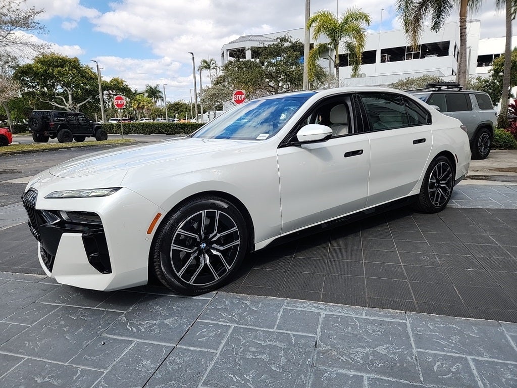 2023 BMW 7 Series 760i xDrive
