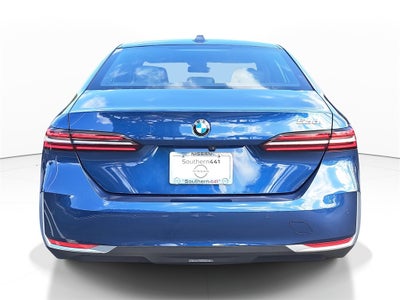 2025 BMW 5 Series 530i