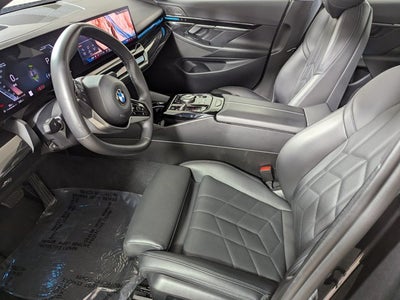 2025 BMW 5 Series 530i Sedan