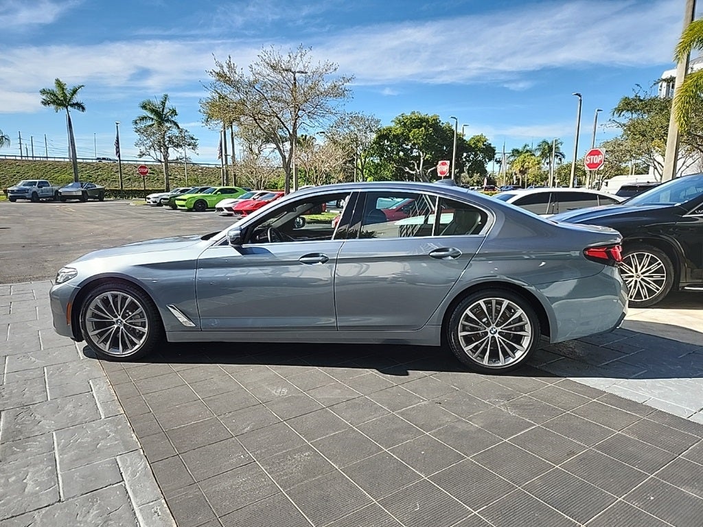 2022 BMW 5 Series 530i