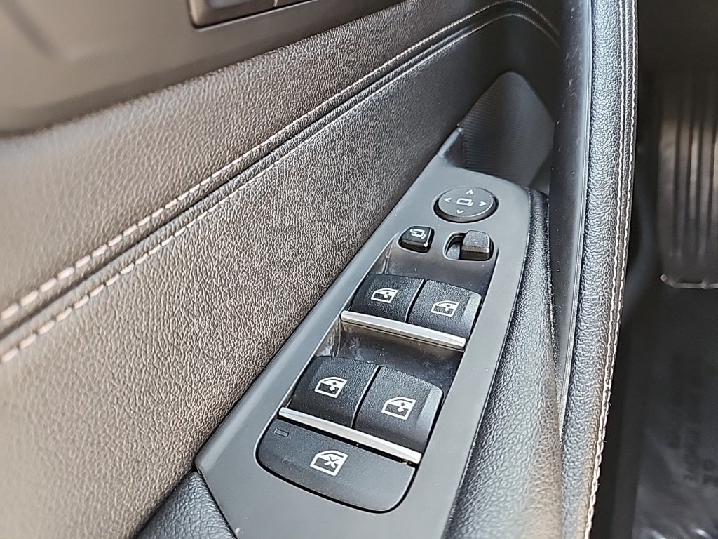 2022 BMW 5 Series 530i