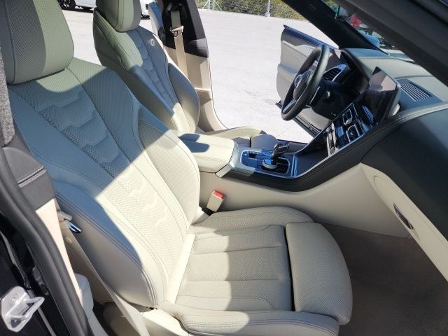 2024 BMW 8 Series 840