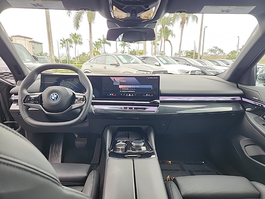 2025 BMW i5 eDrive40