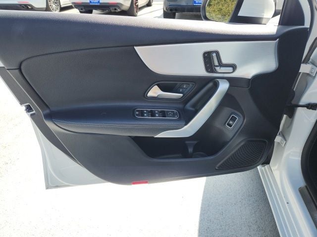 2019 Mercedes-Benz A 220 A 220