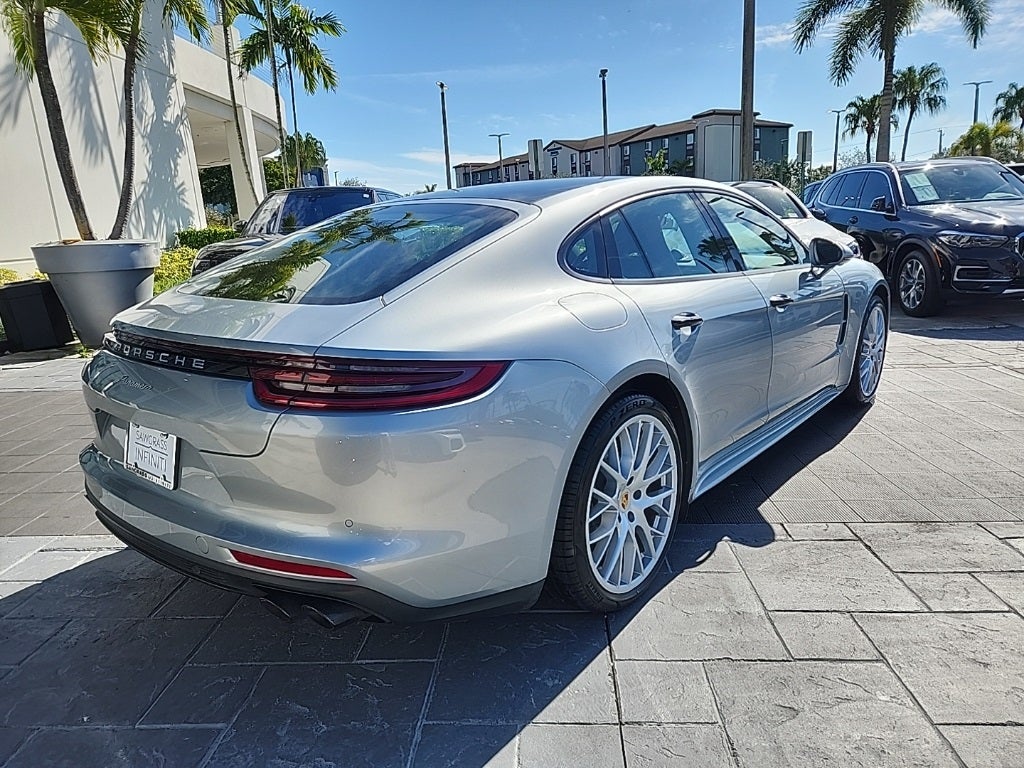 2020 Porsche Panamera Base