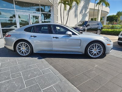 2020 Porsche Panamera Base