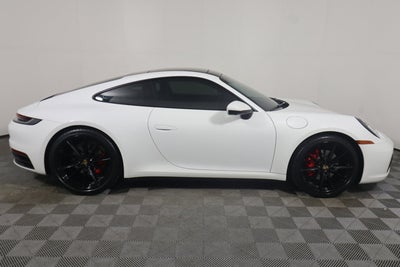 2021 Porsche 911 Carrera