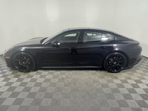 2026 Porsche Panamera RWD