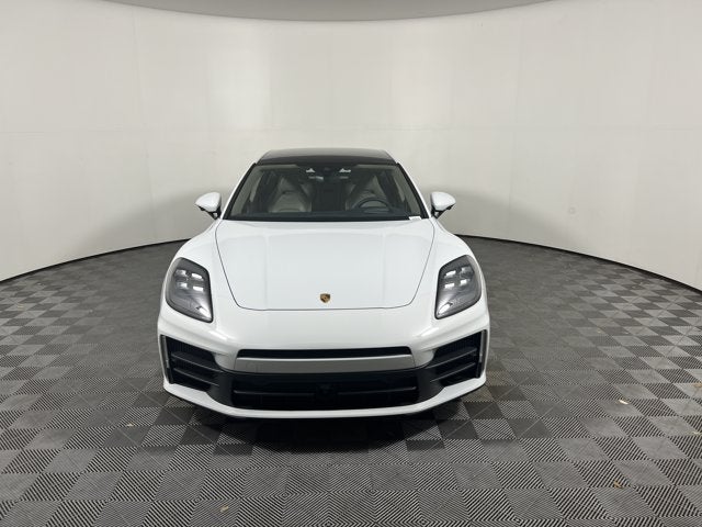 2026 Porsche Panamera 4 AWD