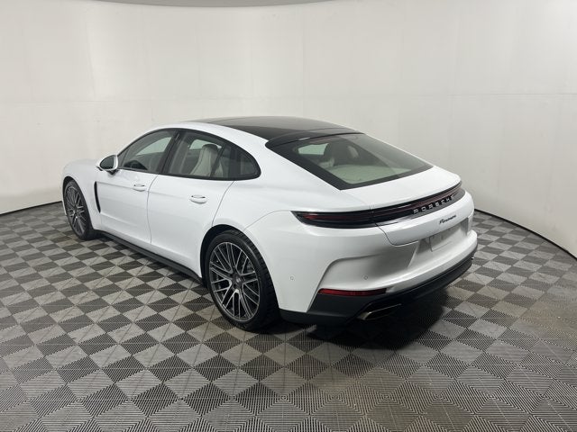2026 Porsche Panamera 4 AWD