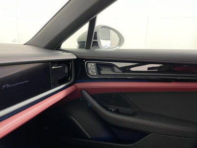 2025 Porsche Panamera Base