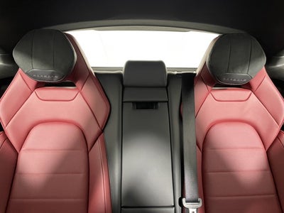 2025 Porsche Panamera Base