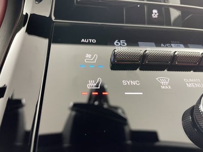 2025 Porsche Panamera Base