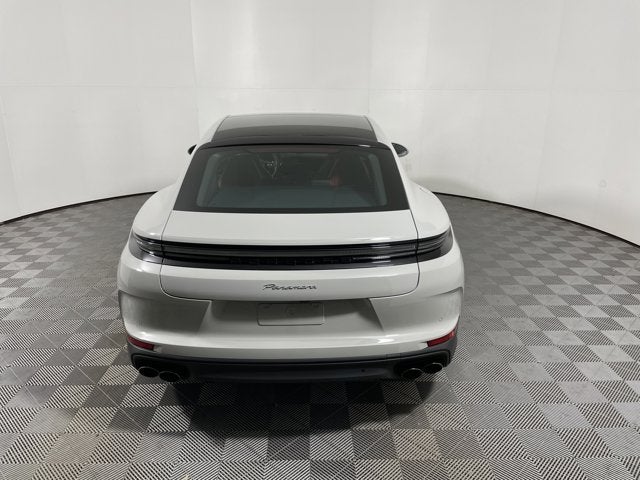 2025 Porsche Panamera Base