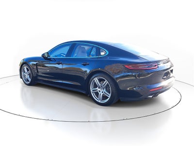 2018 Porsche Panamera 4S
