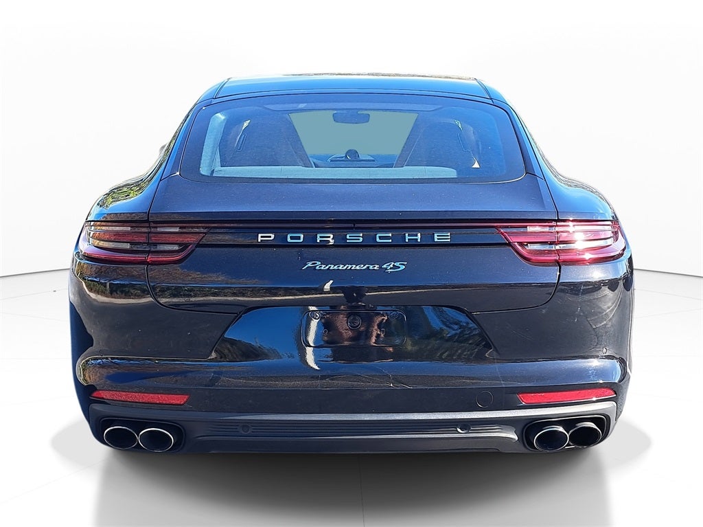 2018 Porsche Panamera 4S