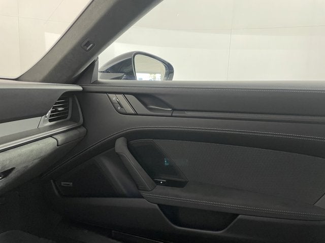 2025 Porsche 911 Base