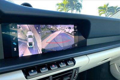 2025 Porsche 911 Carrera 4 GTS