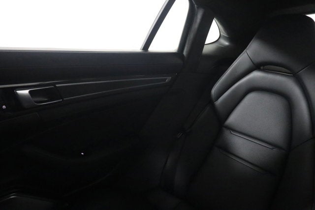 2022 Porsche Panamera Turbo S