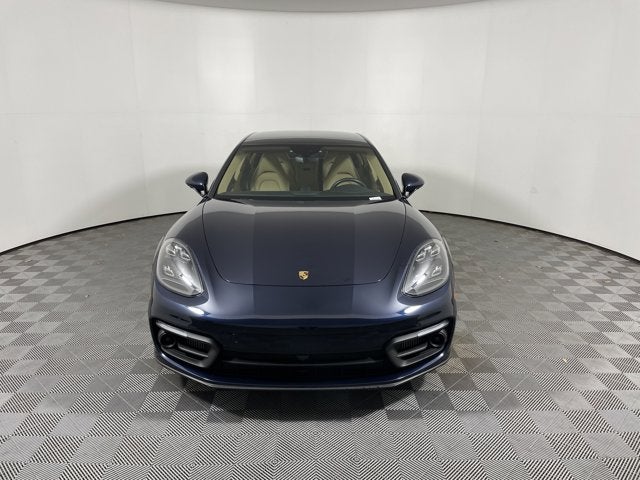 2023 Porsche Panamera Base