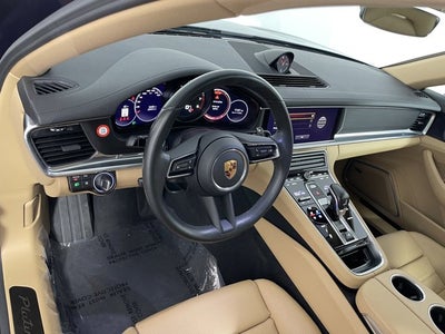 2023 Porsche Panamera Base