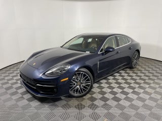 2023 Porsche Panamera Base