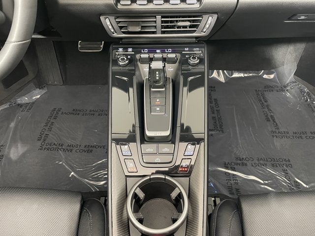 2025 Porsche 911 Carrera