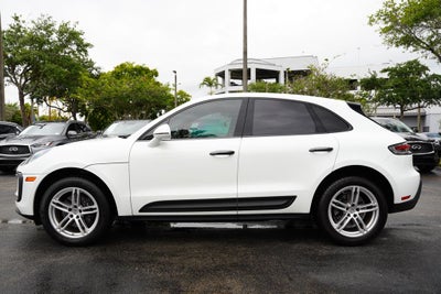 2022 Porsche Macan Base