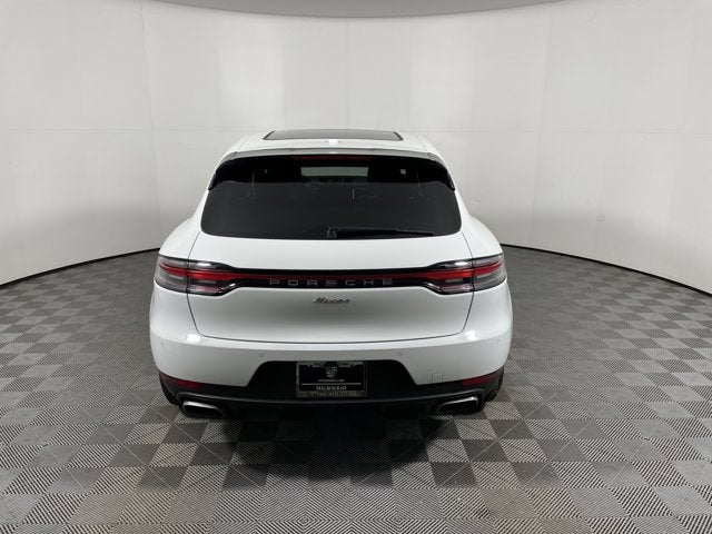 2021 Porsche Macan Base