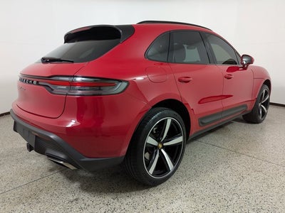 2024 Porsche Macan Base