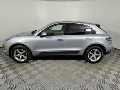 2021 Porsche Macan Base