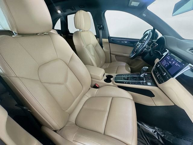 2019 Porsche Macan Base