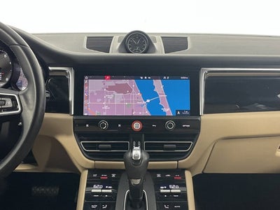 2023 Porsche Macan Base