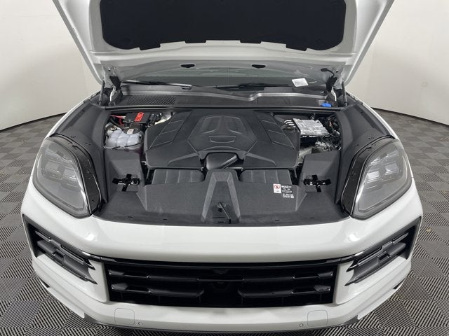 2026 Porsche Cayenne AWD